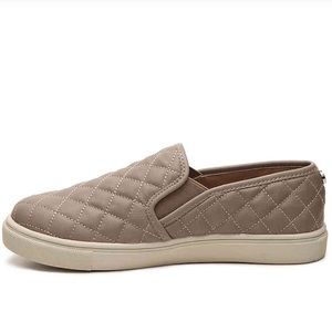 Steve Madden Women’s Ecentric-Q platform  Sneakers